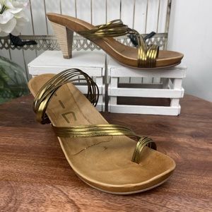 Yin Mona Brz Lea Womens Slide Ring Toe Heels Sandals size 9M.